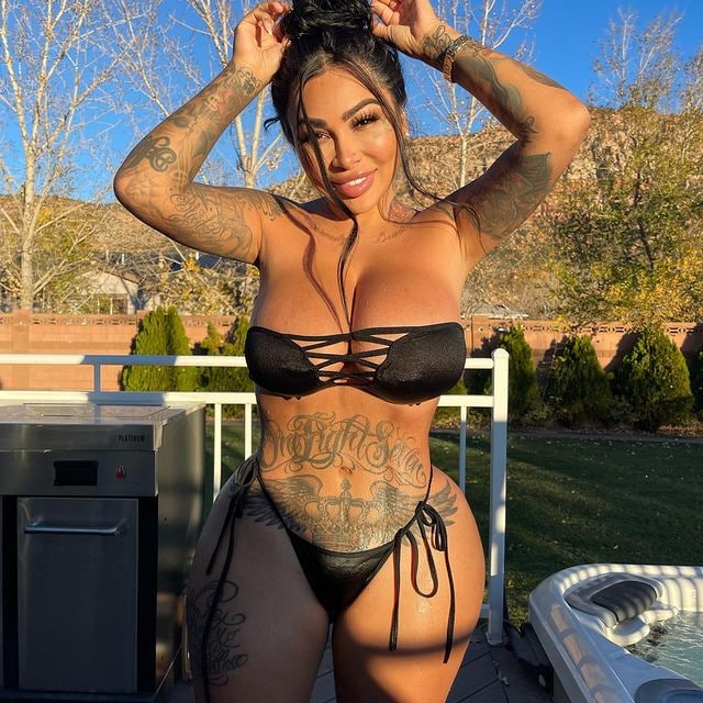 BrittanyaRazav
