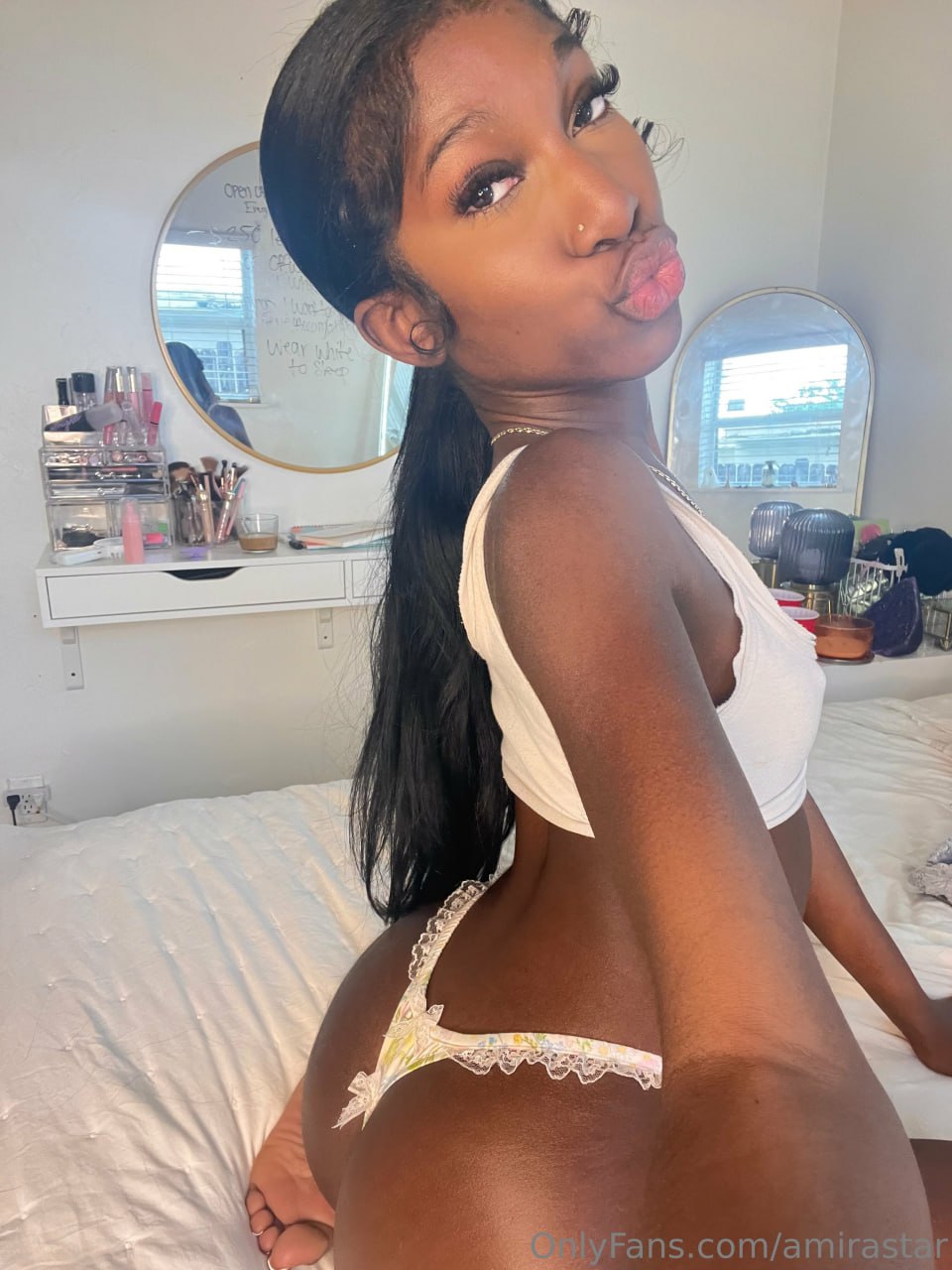 Amira